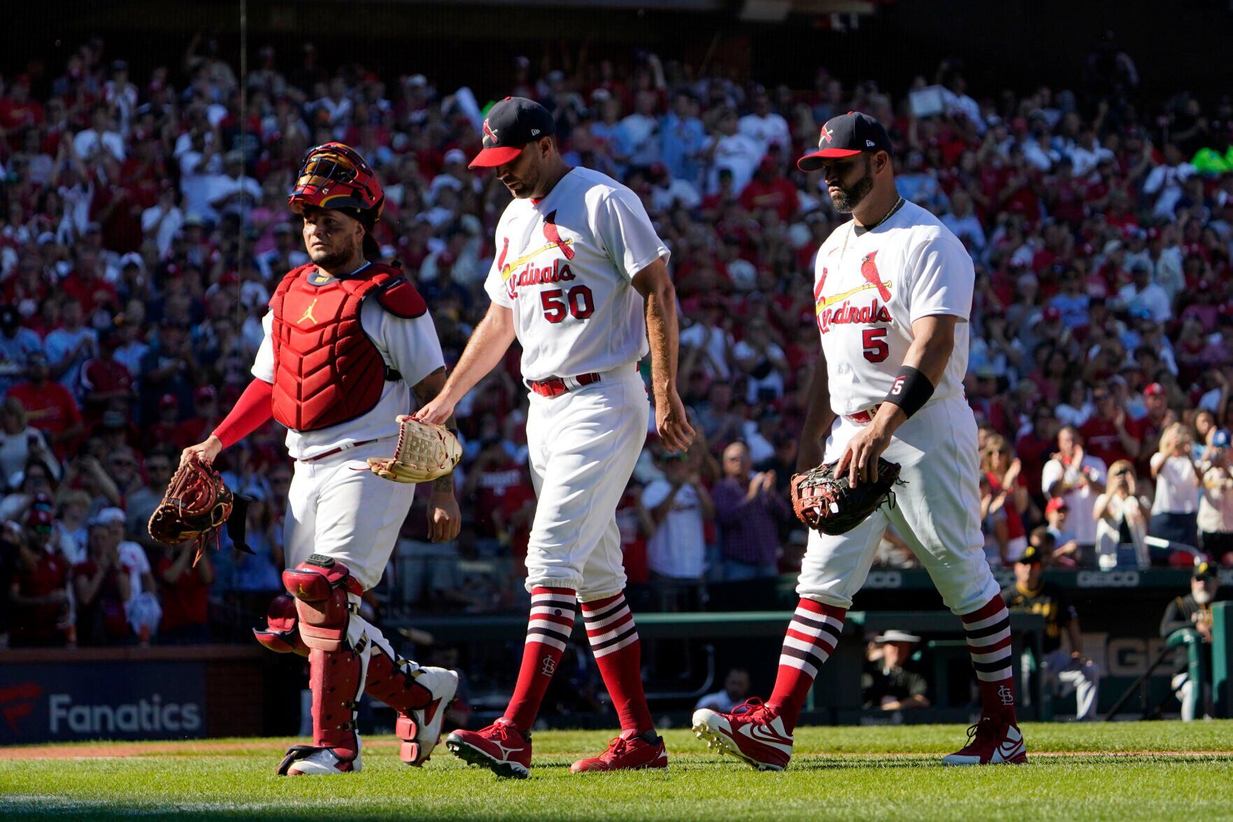 APTOPIX Pirates Cardinals Baseball